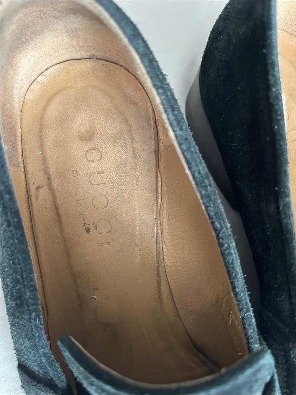 Vintage Gucci Black Suede Loafers with Green-Red Web Size 6.5 or 7 - Picture 3 of 6